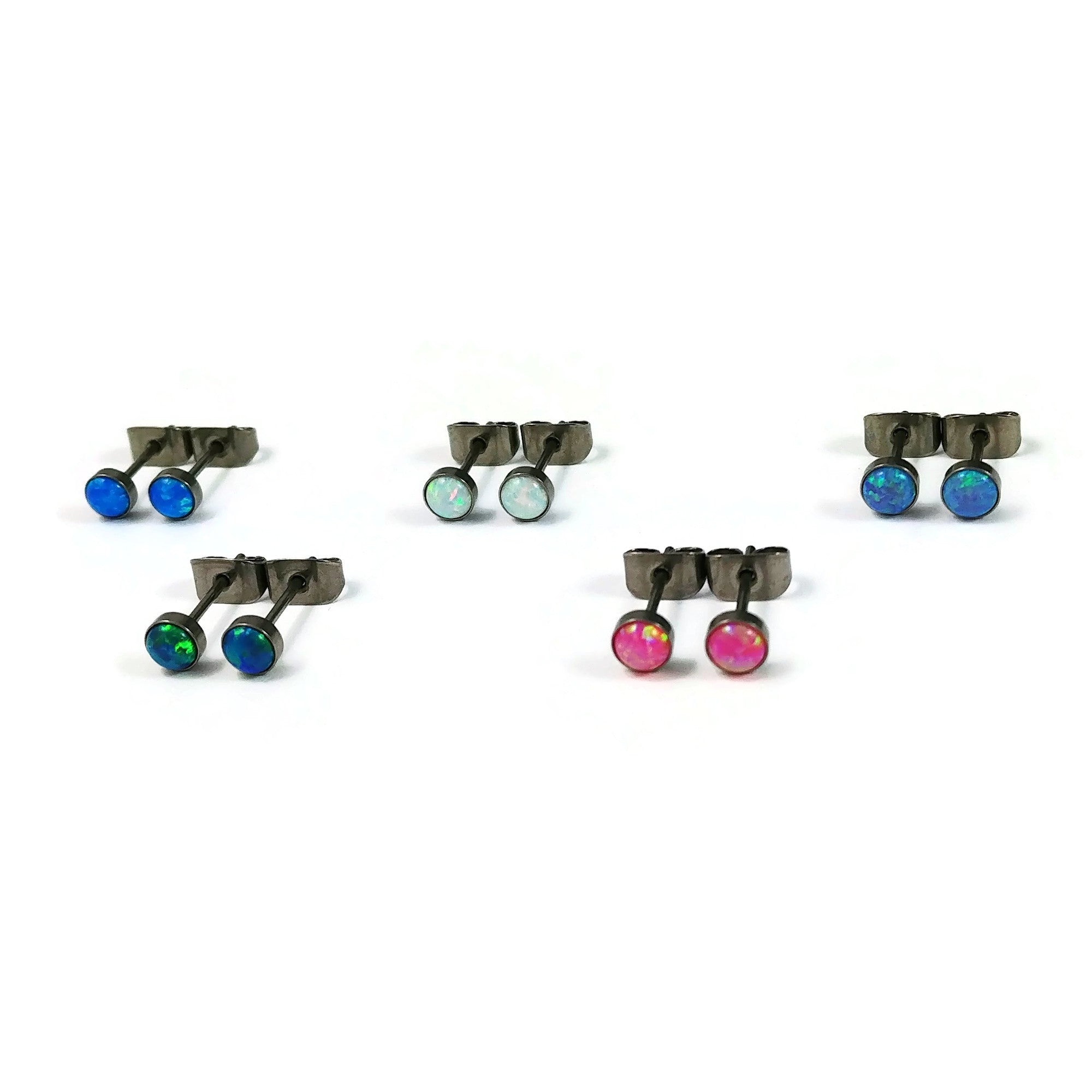 Titanium stud earrings