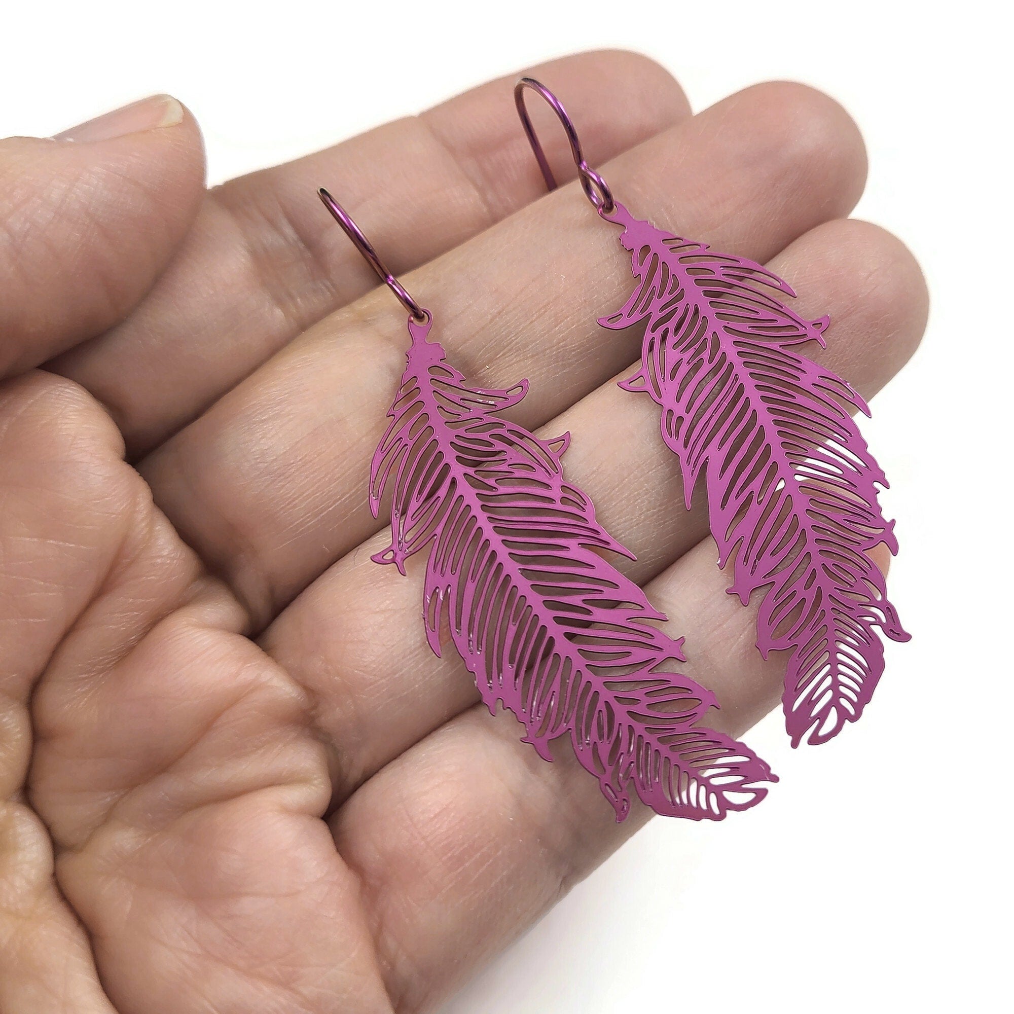 Feather niobium earrings, Hypoallergenic niobium jewelry, Colorful filigree dangle earrings